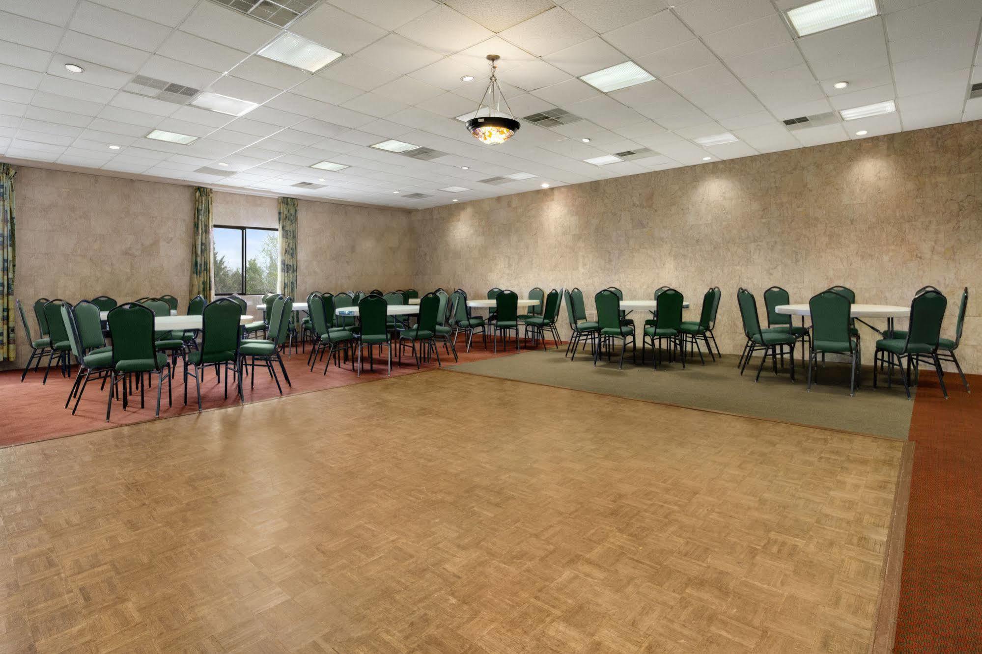 Oh St Joseph Resort Hotel Pleasantville Fasilitas foto