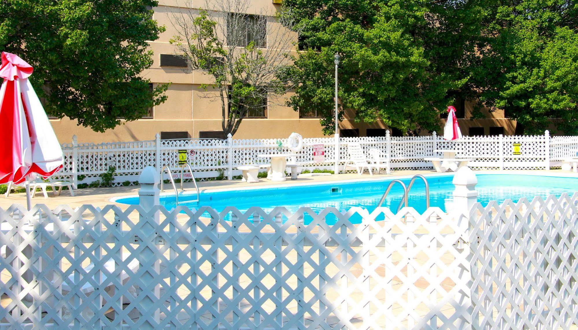 Oh St Joseph Resort Hotel Pleasantville Bagian luar foto